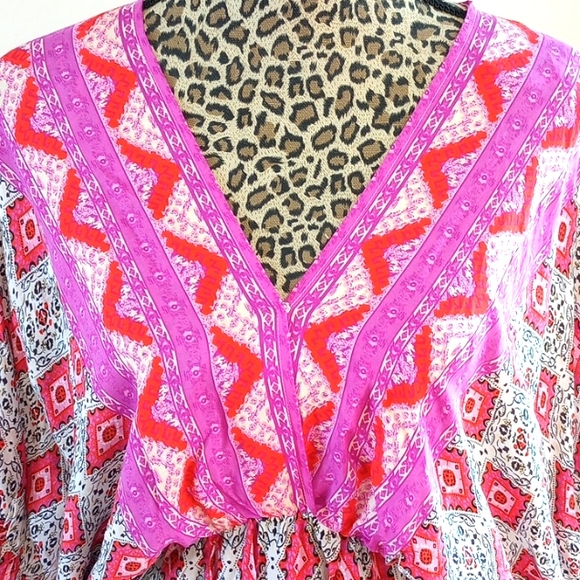 Umgee Double V  Riley Boho Blouse Size:S Color:Purple/Orange NWT - Picture 6 of 12
